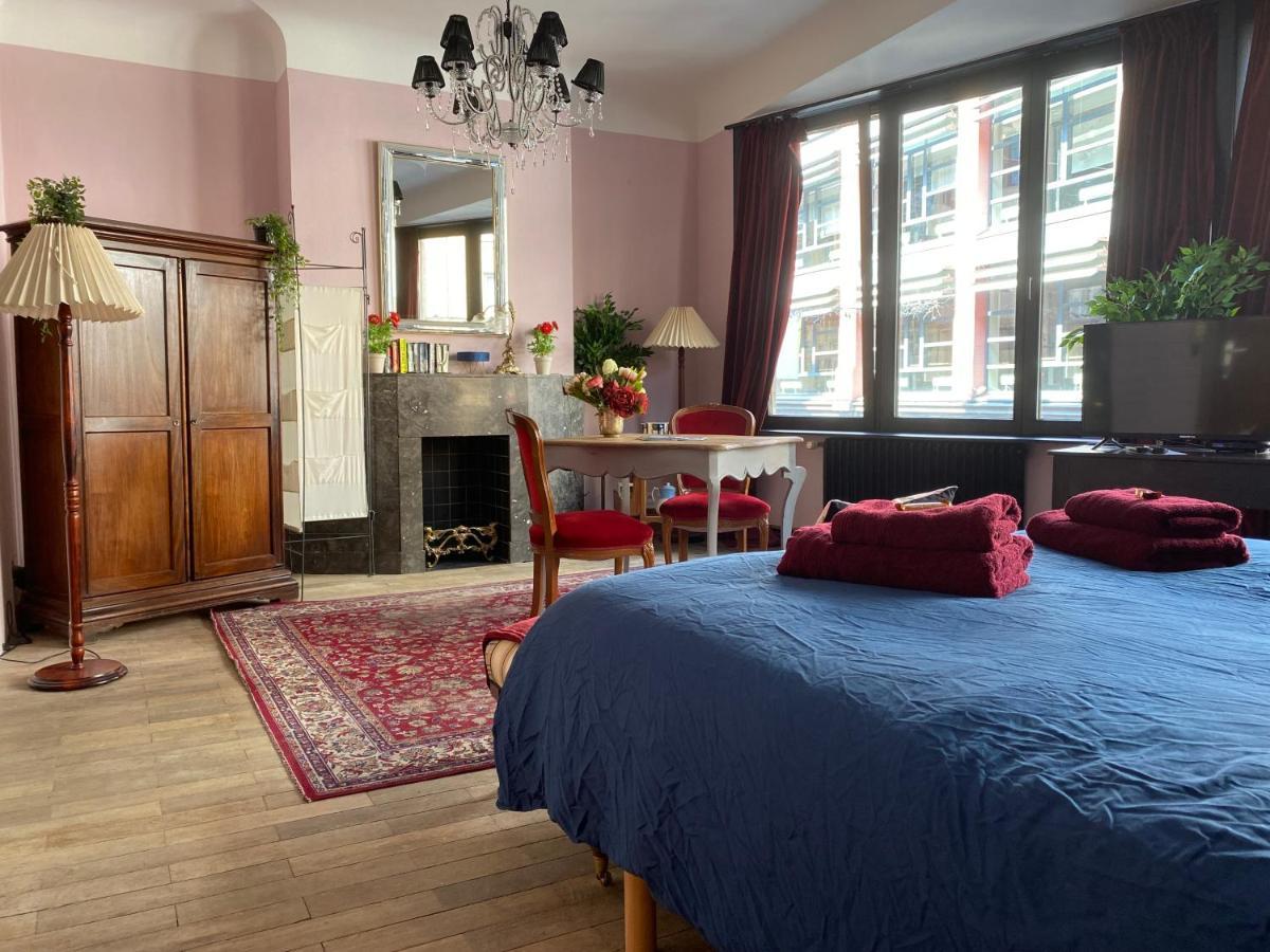 The Pink Studio - Exceptional Location In City Center - Unique & Elegant Apartment Namur Exterior photo